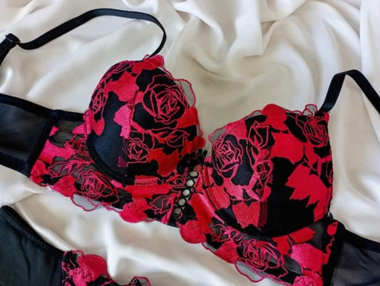 Ensemble Lingerie Victoria – Rouge